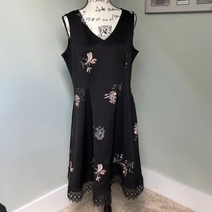 Roz&Ali Embroidered Black Dress.